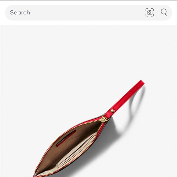 Michael Kors NWOT Jet Set leather wristlet- very bright red! Classic and light - Picture 4 of 9